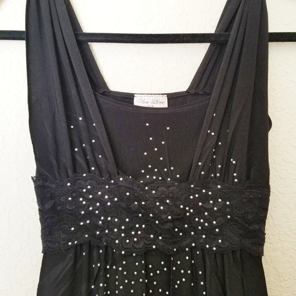 MADE IN USA Layered Top with lace - Picture 1 of 8